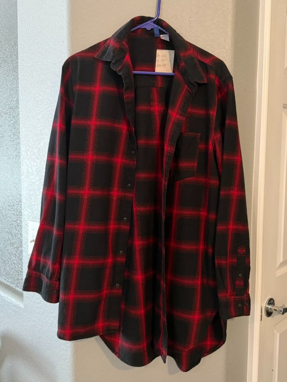 H&M Divided Red Black Plaid Flannel Shirt Button Up Womens M